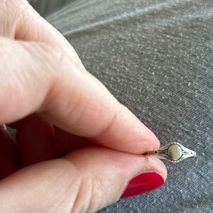 Catbird pinky signet